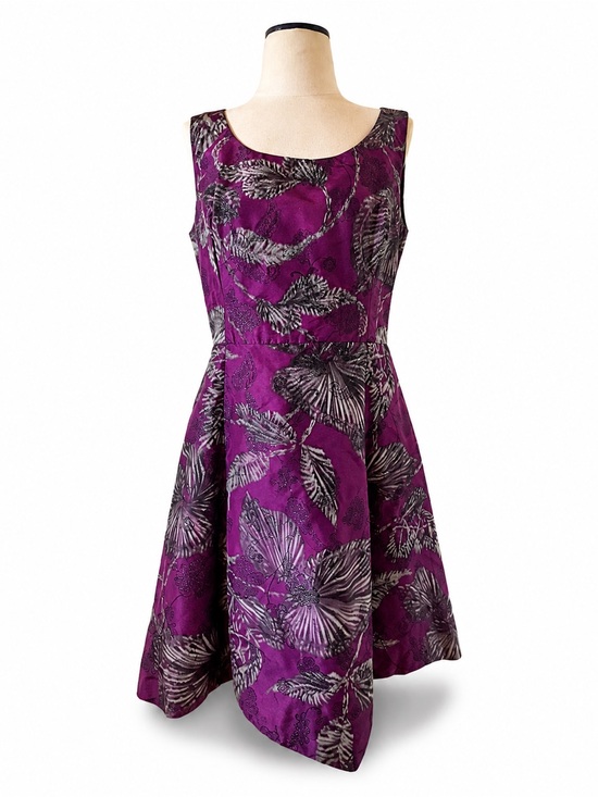 Oscar de la Renta Dresses & Skirts - Oscar de la Renta plum metallic silk jacquard Sleeveless Dress Fit & Flare 14